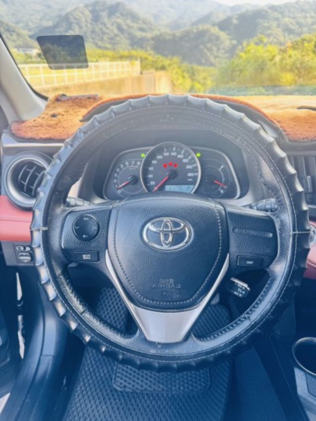 RAV4  第11張相片
