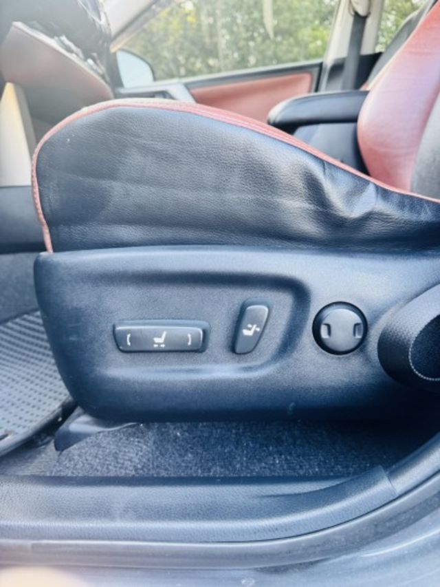 RAV4  第13張相片