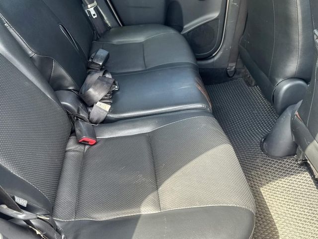 YARIS  第8張相片