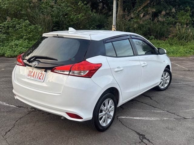 全新烤漆 保固兩年五萬公里 神車出售 快來買 等你來店賞車  第5張相片