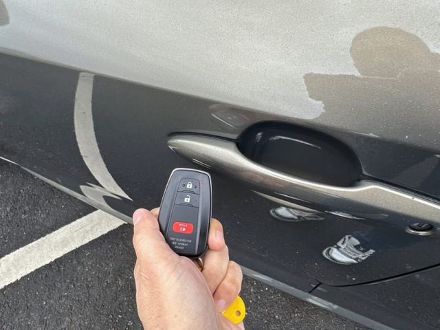 保證全車原漆原版件 保證實跑7萬多公里 合約有保固 買車有保障 歡迎來店賞車  第14張相片