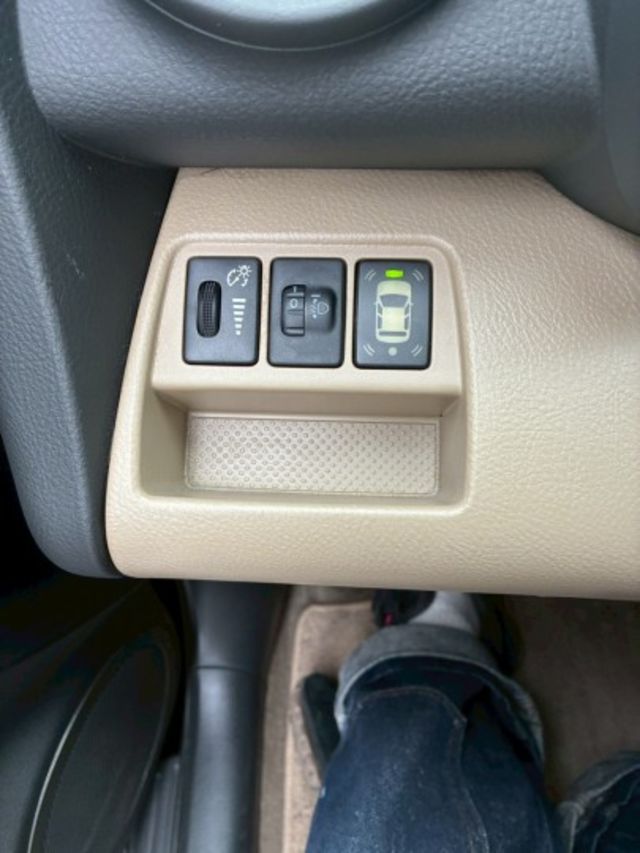 2011年 RAV4 黑色 「旅行好夥伴」「旅行代步首選，省油有力又舒適」歡迎來店賞車  第10張相片