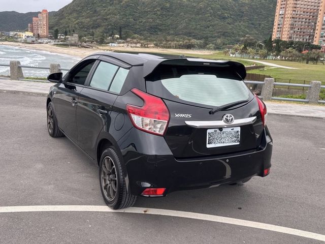 2014年 Toyota Yaris 黑色 里程：18萬 基本改裝 歡迎來店賞車  第4張相片