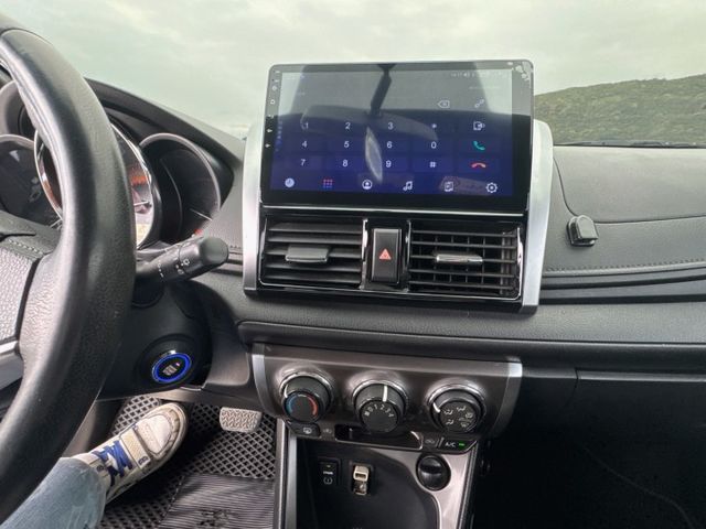 2014年 Toyota Yaris 黑色 里程：18萬 基本改裝 歡迎來店賞車  第8張相片