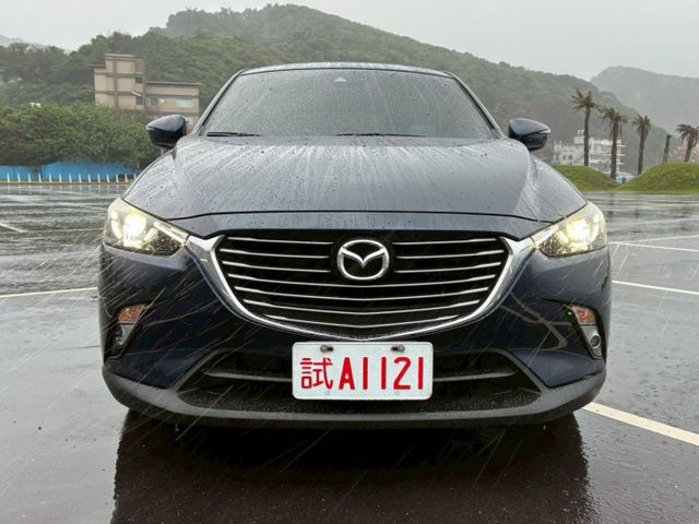 2018年 馬自達 CX-3 頂級版 紳士藍 「保證原鈑件」 行駛里程：11萬「保證里程」 歡迎來店賞車  第2張相片