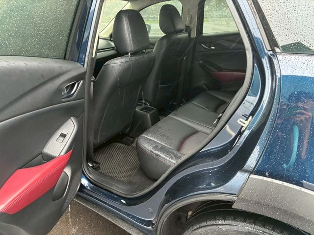 2018年 馬自達 CX-3 頂級版 紳士藍 「保證原鈑件」 行駛里程：11萬「保證里程」 歡迎來店賞車  第12張相片