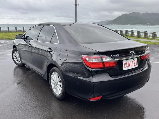 重點配備：倒車雷達/前車距偵測/改一鍵啟動/雙區溫控/液晶影音系統/抬頭顯示/後座出風口/方向盤音量控制/行車記錄器  第5張相片