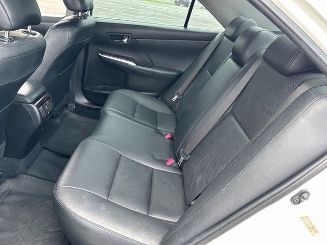 重點配備：倒車雷達/前車距偵測/前霧燈/雙區溫控/液晶影音系統/行車記錄器/倒車顯影等......歡迎來店賞車  第8張相片