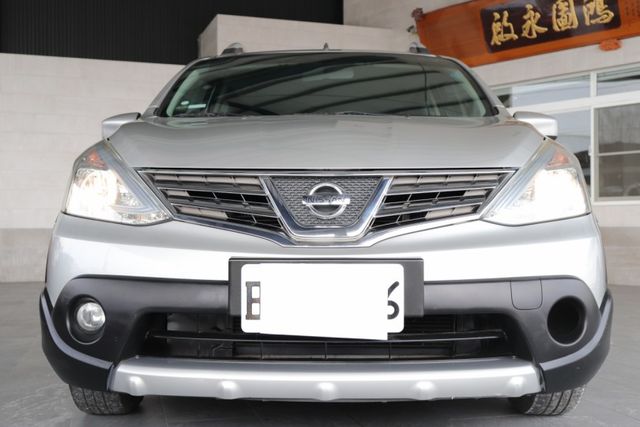 免鑰匙啟動車門鎖/HUD抬頭顯示器/車頂行李架  第2張相片