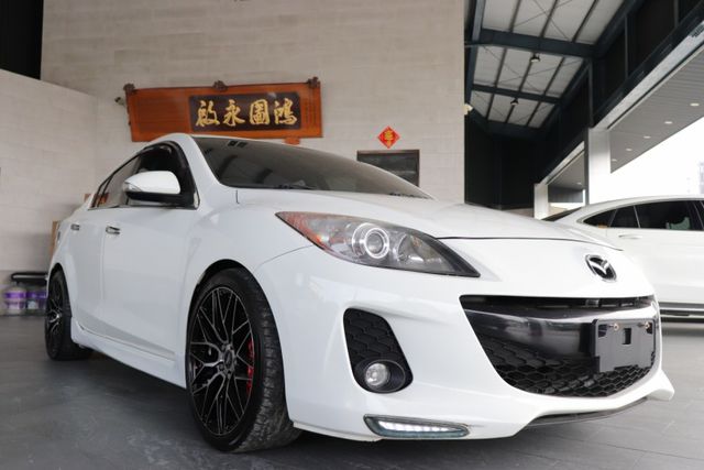 電動天窗/換檔撥片/免鑰匙啟動車門鎖/6只揚聲器  第3張相片