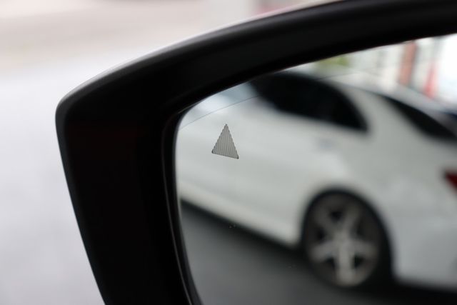 BOSE頂級音響/主動轉向頭燈/環景影像系統/車道維持輔助系統  第10張相片
