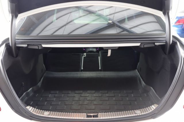 2018E200 全車E63套件 新胎 原鈑件 無任何待修 引擎活塞剛換鍛造保固  第4張相片