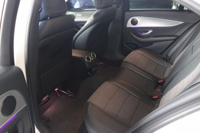 2018E200 全車E63套件 新胎 原鈑件 無任何待修 引擎活塞剛換鍛造保固  第5張相片