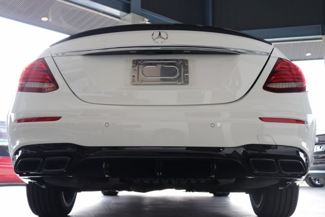 2018E200 全車E63套件 新胎 原鈑件 無任何待修 引擎活塞剛換鍛造保固  第20張相片