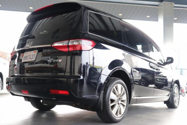 2010 Luxgen 7 MPV 電動滑門 一手車 低里程 原廠保養  第8張相片