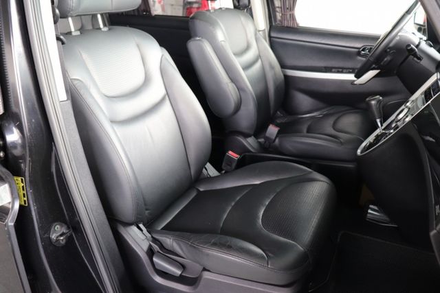 2010 Luxgen 7 MPV 電動滑門 一手車 低里程 原廠保養  第15張相片