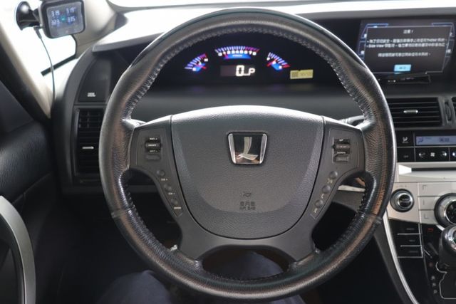 2010 Luxgen 7 MPV 電動滑門 一手車 低里程 原廠保養  第16張相片