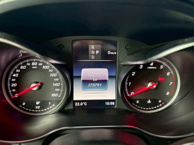 2017 賓士 GLC300 4MATIC LED/天窗/倒車顯影/電尾門  第2張相片