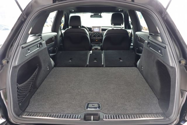 2017 賓士 GLC300 4MATIC LED/天窗/倒車顯影/電尾門  第3張相片