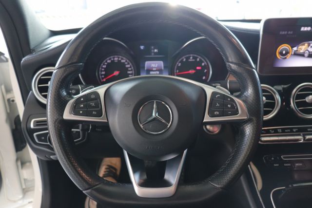 2016賓士C300 柏林之音 紅內裝 冷熱通風椅 無任何待修  第6張相片