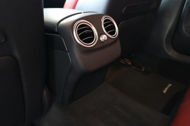 2016賓士C300 柏林之音 紅內裝 冷熱通風椅 無任何待修  第9張相片