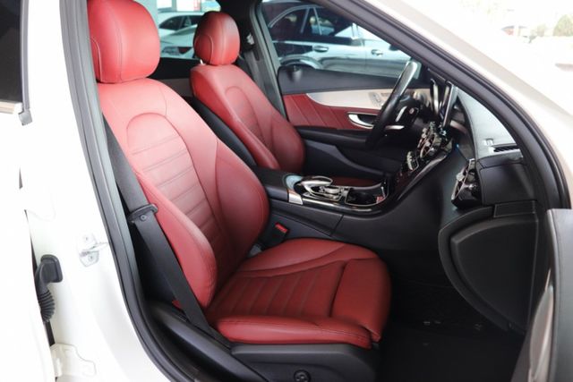2016賓士C300 柏林之音 紅內裝 冷熱通風椅 無任何待修  第13張相片