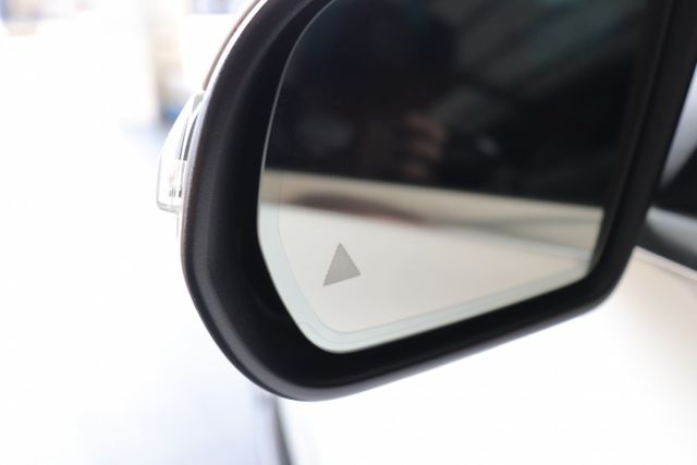 2016賓士C300 柏林之音 紅內裝 冷熱通風椅 無任何待修  第14張相片