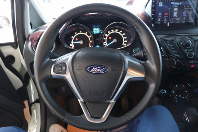 2019 Ford EcoBoost 125運動型/低里程/雙前座跑車座椅/  第9張相片