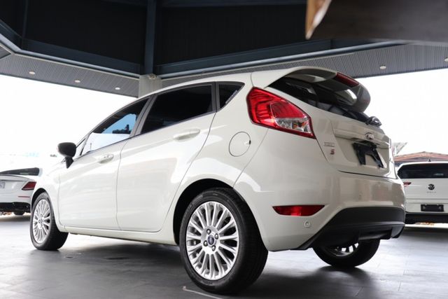 2019 Ford EcoBoost 125運動型/低里程/雙前座跑車座椅/  第17張相片