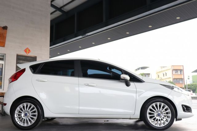 2019 Ford EcoBoost 125運動型/低里程/雙前座跑車座椅/  第19張相片