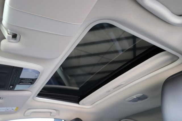 2023年Crosstrek 頂規ES4.0 四輪傳動 低里程 四驅 盲點 定速  第9張相片