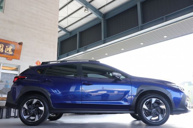 2023年Crosstrek 頂規ES4.0 四輪傳動 低里程 四驅 盲點 定速  第20張相片