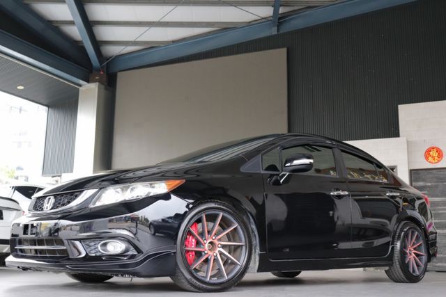 2016本田Civic 1.8 VTi-S 前輪驅動/HID氙氣頭燈  第1張相片