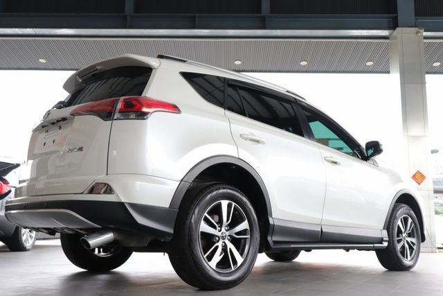 RAV4 2.5 G 原版件/I KEY/電尾門/電動椅/恆溫/定速  第3張相片