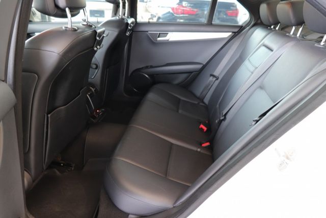 全景天窗/定速巡航/低里程/後座出風口  第6張相片