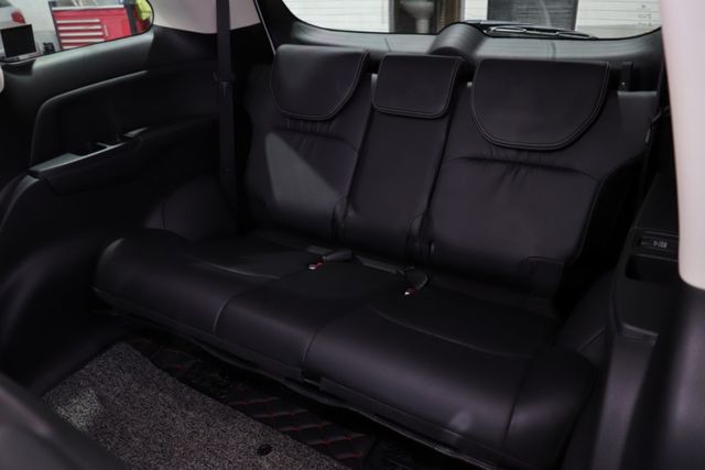 7人座/主動轉向頭燈/環景影像系統/自動停車系統/ACC主動跟車系統  第4張相片