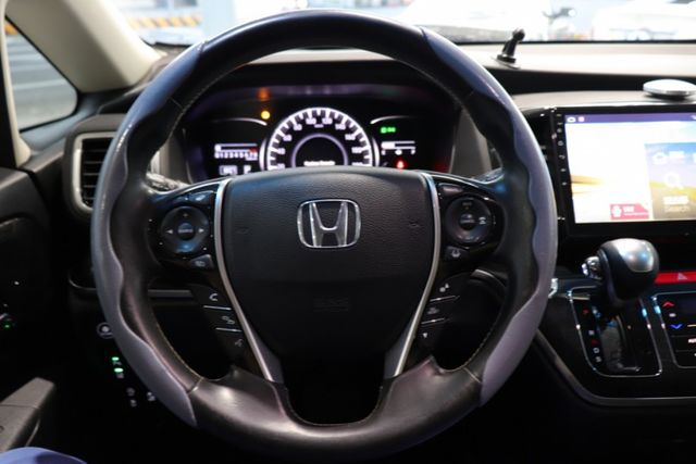 7人座/主動轉向頭燈/環景影像系統/自動停車系統/ACC主動跟車系統  第9張相片