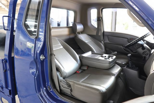 昇降尾門/原廠標配主動安全/鐵床手排  第10張相片