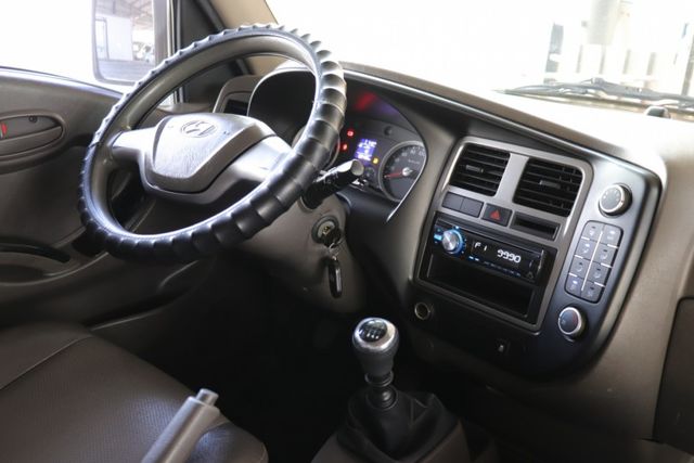 昇降尾門/原廠標配主動安全/鐵床手排  第14張相片