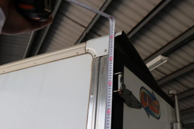 極低溫冷凍廂/頭燈水平手動調整/前座電動窗  第4張相片