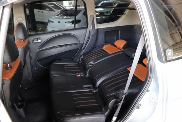 倒車影像輔助/斜坡起步輔助/後座傾角調整  第3張相片