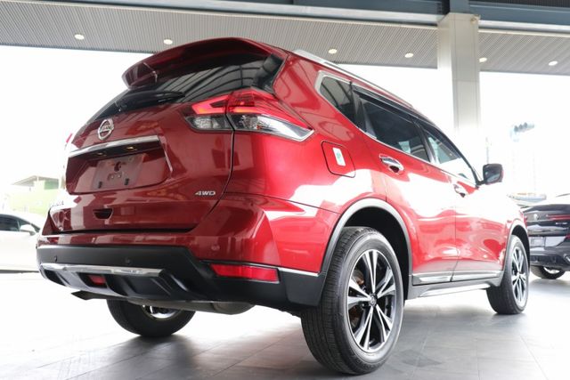 X-TRAIL  第2張相片