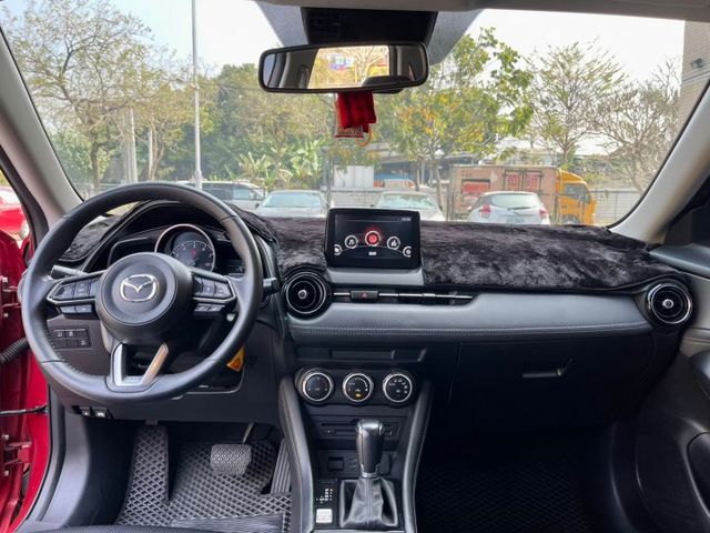 馬自達,MAZDA,CX3,小改款,頂級,ACC跟車,盲點偵測,抬頭顯示器,導航,電子手剎車,認證車,日系進口質感滿分  第7張相片