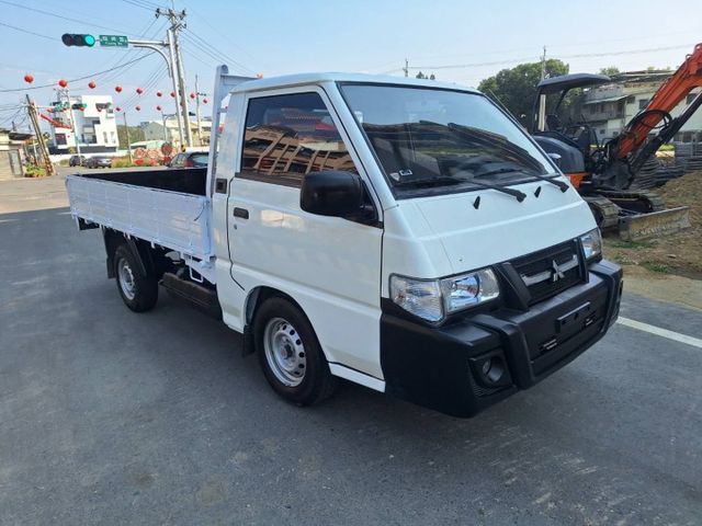 三菱,得利卡,商用貨車,里程15萬,原廠保養  第3張相片