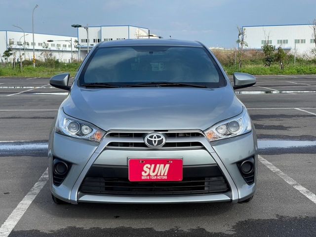 YARIS,大鴨,里程10萬,經典代步小車,市區好停車  第2張相片