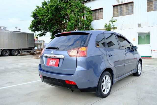 機能超強小休旅  第18張相片