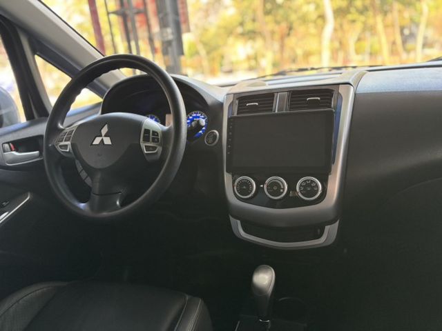 外表小巧  裡面大到誇張！ 全家出門也不嫌擠  第4張相片