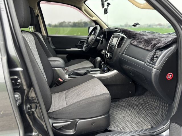 2.3cc/大燈如新/  第7張相片