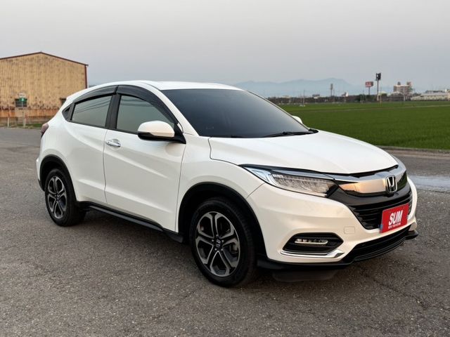 #HRV #本田休旅 #代步首選 #省油神車 #中古車推薦  第3張相片