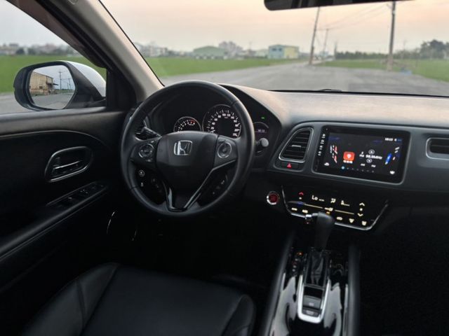 #HRV #本田休旅 #代步首選 #省油神車 #中古車推薦  第7張相片